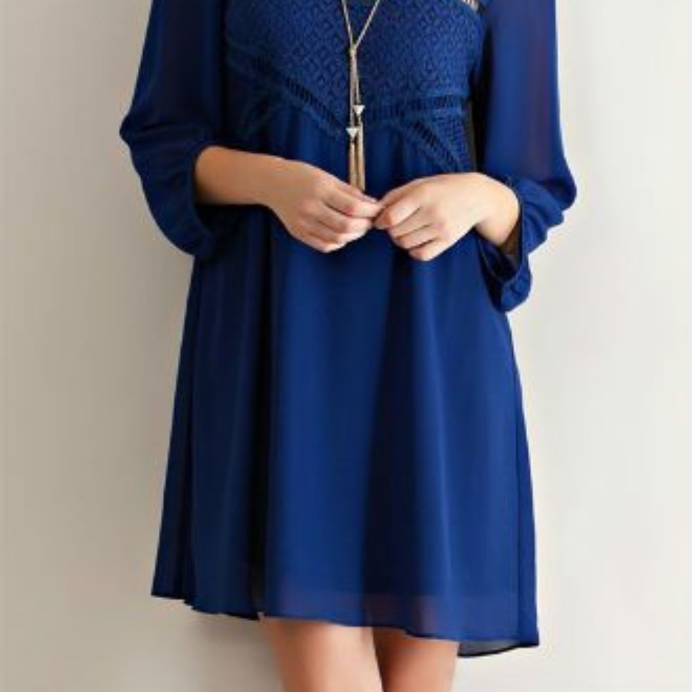 Navy blue Crochet key hole Dress - Picture 2 of 7